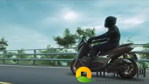 雅马哈NMAX155 2026款敢冲3万？新增骑行模式却马力下降你买账吗？-3