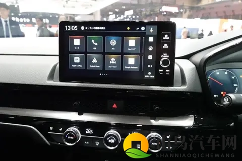 本田CR-V e:HEV首度亮相日本,这速度简直遥遥落后吗-1