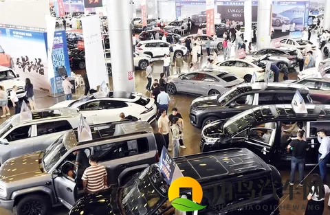 机机对机机手游免费下载版：智能驾驶新能源汽车，未来交通新变革-3