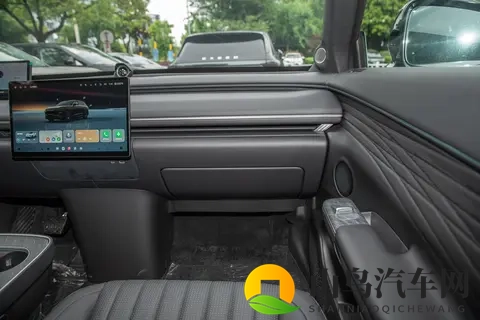 25款星途星纪元ET:11月惊喜福利,豪华配置拉满,买它血赚不亏?-1