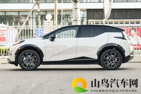 限时1458万元起,新款极氪X正式上市,动力升级续航更长-2