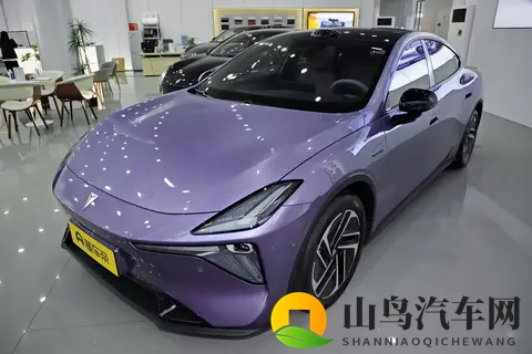 开过深蓝L06之后，我劝你别光看配置表，很多地方都挺香-1