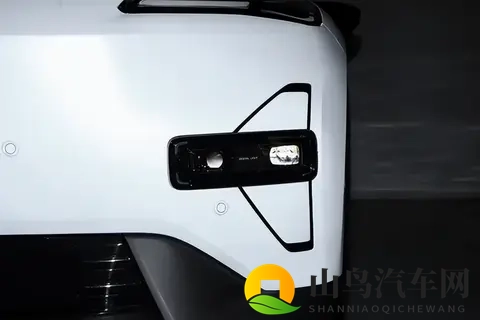 15万级纯电SUV黑马来了！宁德时代电池，上车即惊喜！-2