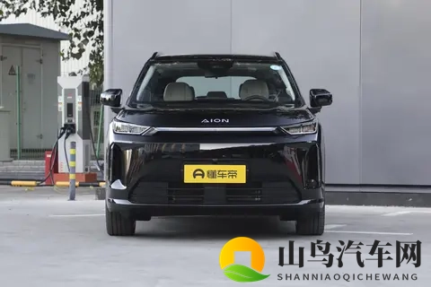 埃安 AION i60,广汽又出一款家用车,细节都考虑了,适合家里用-3