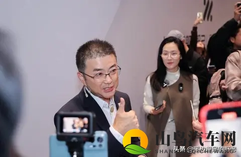 智己LS9来了，价格打穿天花板，用户终于能挑着买-1