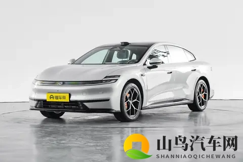 空间大、配置全，还有800V碳化硅，长安启源A06适合家用？-3