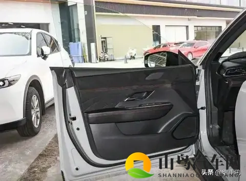 新款马自达EZ-6上市，家族式外观，内配大屏，综合续航1300公里！-2