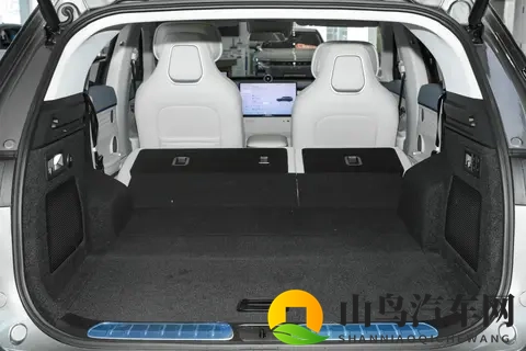 1898 万起买大 5 座,续航超 1600 km,2025款星纪元ET-2