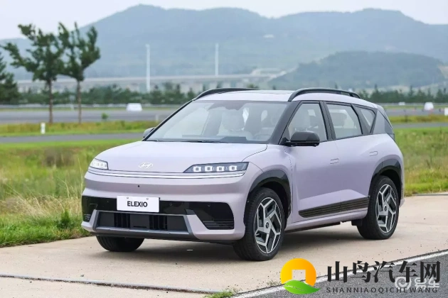 动漫妓女得到巨大吸：独特动漫设计汽车吸睛，创新技术引领驾驶新体验-2