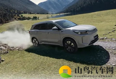 连“壳”都不换了,第三代蓝电E5 PLUS还能卖得好?-3