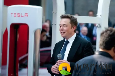 日产汽车把总部卖了；小鹏X9增程版发布；新款坦克400上市-1