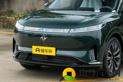 东风奕派2026款五座版试驾：适合家庭出行的用车氛围-3