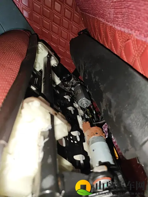 23年一手准新宝马5系,75万公里,28万多拿下香不香?-2