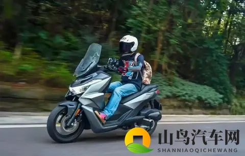 比第二名多卖一倍!这款国产踏板凭什么让摩友用钱包投票?-2