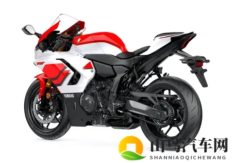 为 WorldSPB 参赛做好准备，Yamaha 2026 YZF-R7 中型跑车-2