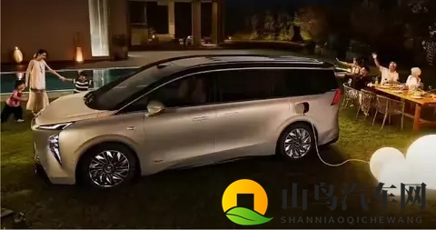 别克至境世家 MPV 座舱信息公布-1