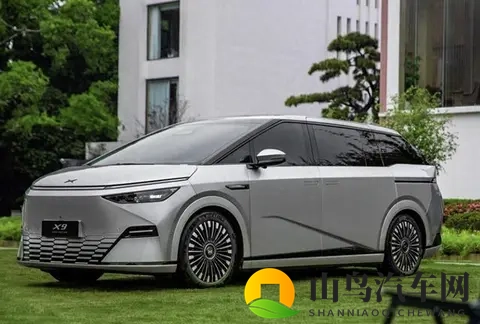 小鹏大举入场增程市场，P7+和G6增程版曝光，纯电续航超300公里-1