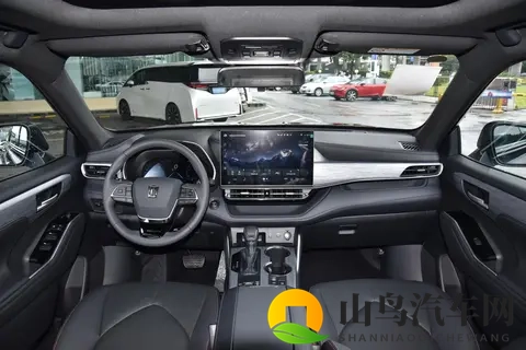 2026款丰田皇冠陆放配置解析与选买建议-3