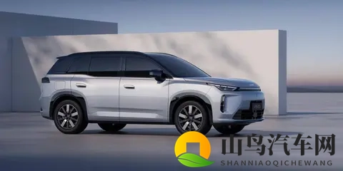 埃安i60开启预售，有双动力可选，增程版综合续航达1240公里-2