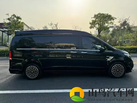 准新奔驰威霆,3万公里商务舱,338万拿下!-3