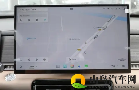 捷途X70L：20T+8AT，七座布局，家用选它准没错！-1