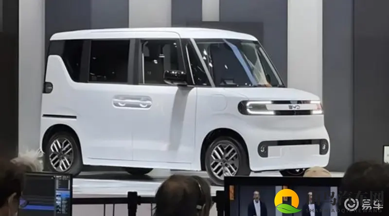 爱情岛vip永久入口图片：豪华SUV：梦幻之旅，尽享浪漫驾驭-1