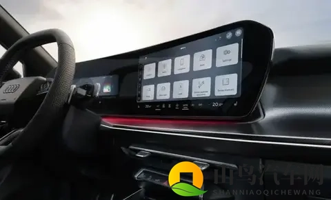 新款Q3 Sportback海外亮相，燃油_混动齐上阵，这波香不香？-3