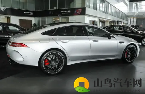 不是很快但绝对够帅!AMG GT四门选买指南-1