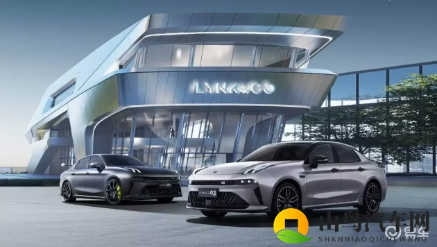 打扑克做运动：汽车新玩法：趣味驾驶，健康随行-2