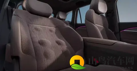 吉利星越 L 实测：高通 8155 加持，智能又好开的家用燃油 SUV-3