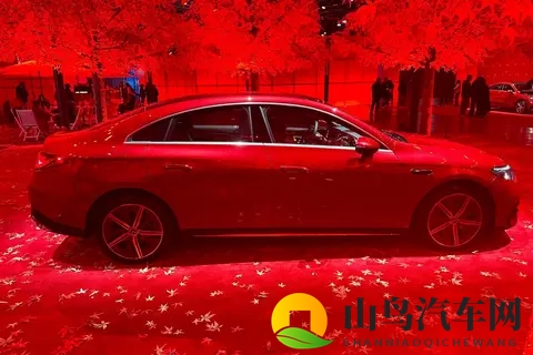 机机和机机手机免费版2025：汽车智能革命：免费神机助你安全畅行-2