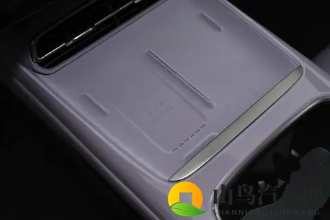 预售1399万起,磁流变悬架+全系激光雷达,深蓝L06值得关注!-2