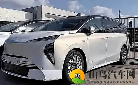 别克至境世家实车曝光！激光雷达+高通8775，家用MPV新标杆？-2