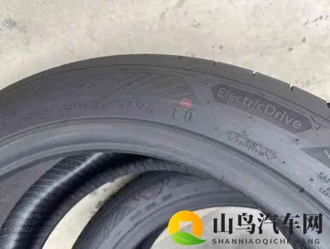 Model Y车主亲测：固特异e锐乘让我重新认识电车轮胎-2