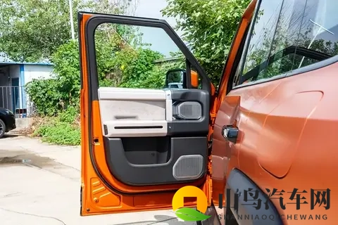 轴距为5198mm,这台国产SUV到底凭啥这么火?-2