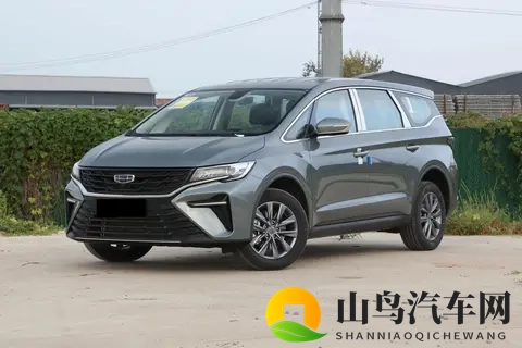 五菱星光730，11月上市！738万起带侧滑门，传祺M6慌吗？-2