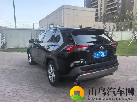 11万多拿下丰田RAV4荣放,家用代步好选择!-1