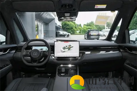 家用MPV选什么？实拍极氪009，宜商宜家实力派-3