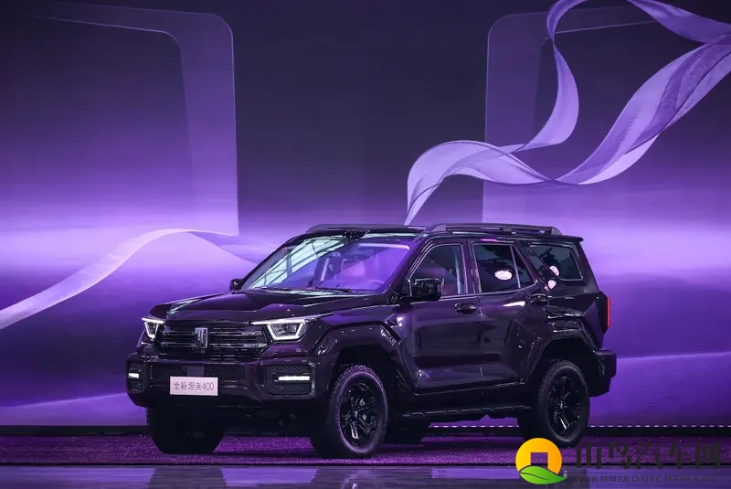 上市价格2498万起 全新坦克400开启潮酷越野新时代-1