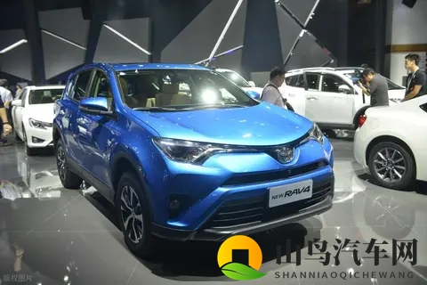 RAV4荣放的思考：当电动化席卷而来时，最先搁浅的永远是守旧派-2