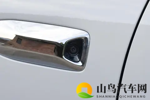 别盯着银河M9不放了！搭零重力座椅+ADS 4，深蓝S09带来舒适新体验-1