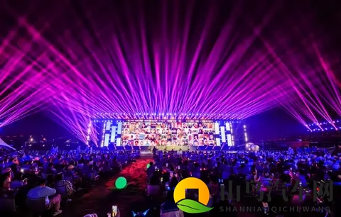 长安马自达2025粉丝盛典开启 EZ-60购车权益延续_EZ-6开启官降-1