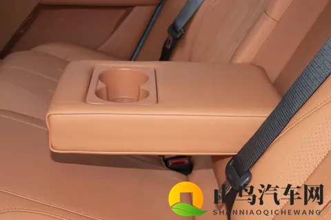 预售1499万元起,增程版与纯电版都有,奕派科技新轿车来了-1