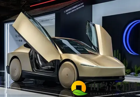 2025年进博会正式开幕 上市新车盘点-1