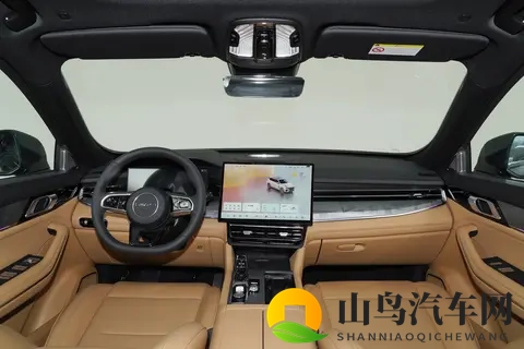 上市即热销！这款燃油车凭什么？看完配置清单，我懂了-1