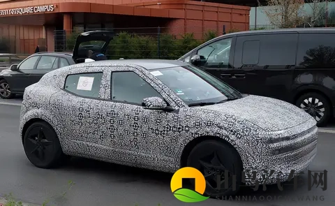 现代Ioniq 3 谍照曝光！最小纯电SUV来了，网友：不如国产新势力-1