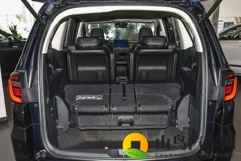 本田奥德赛实测：混动MPV的空间魔法与实用哲学-1