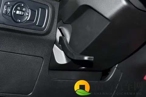 磁悬浮豪华电动七座 SUV，捷途X70L带你感受四十万级体验-2