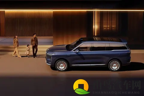 国产“9系”新成员 聊聊智己LS9如何后发制人?-1