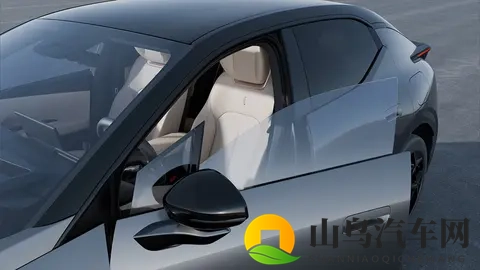 车圈追更银色领克Z20:颜值在线,身份悬念待解-2